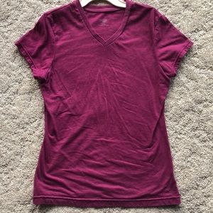 Short sleeve athletic tee